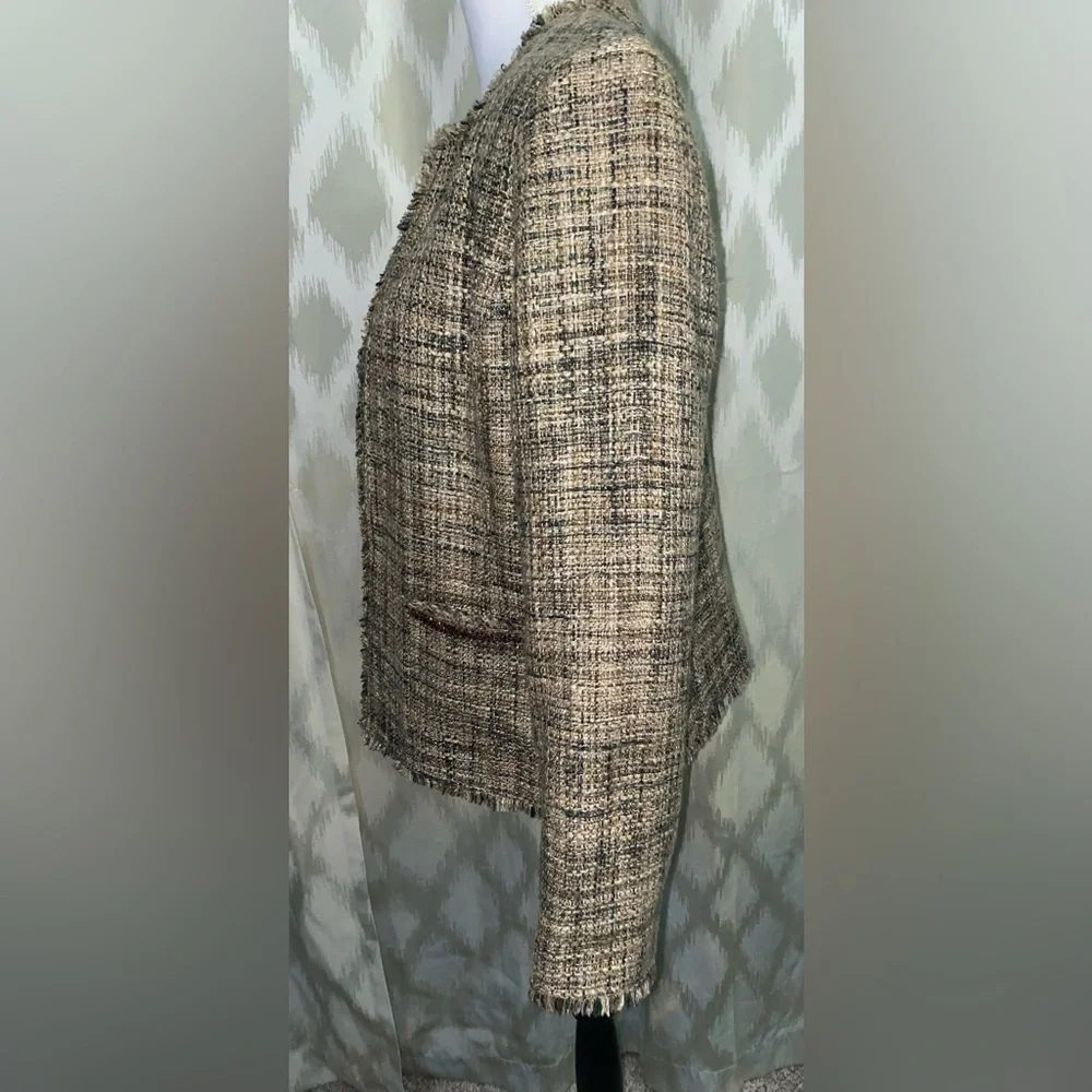 J.H.Collectibles like new